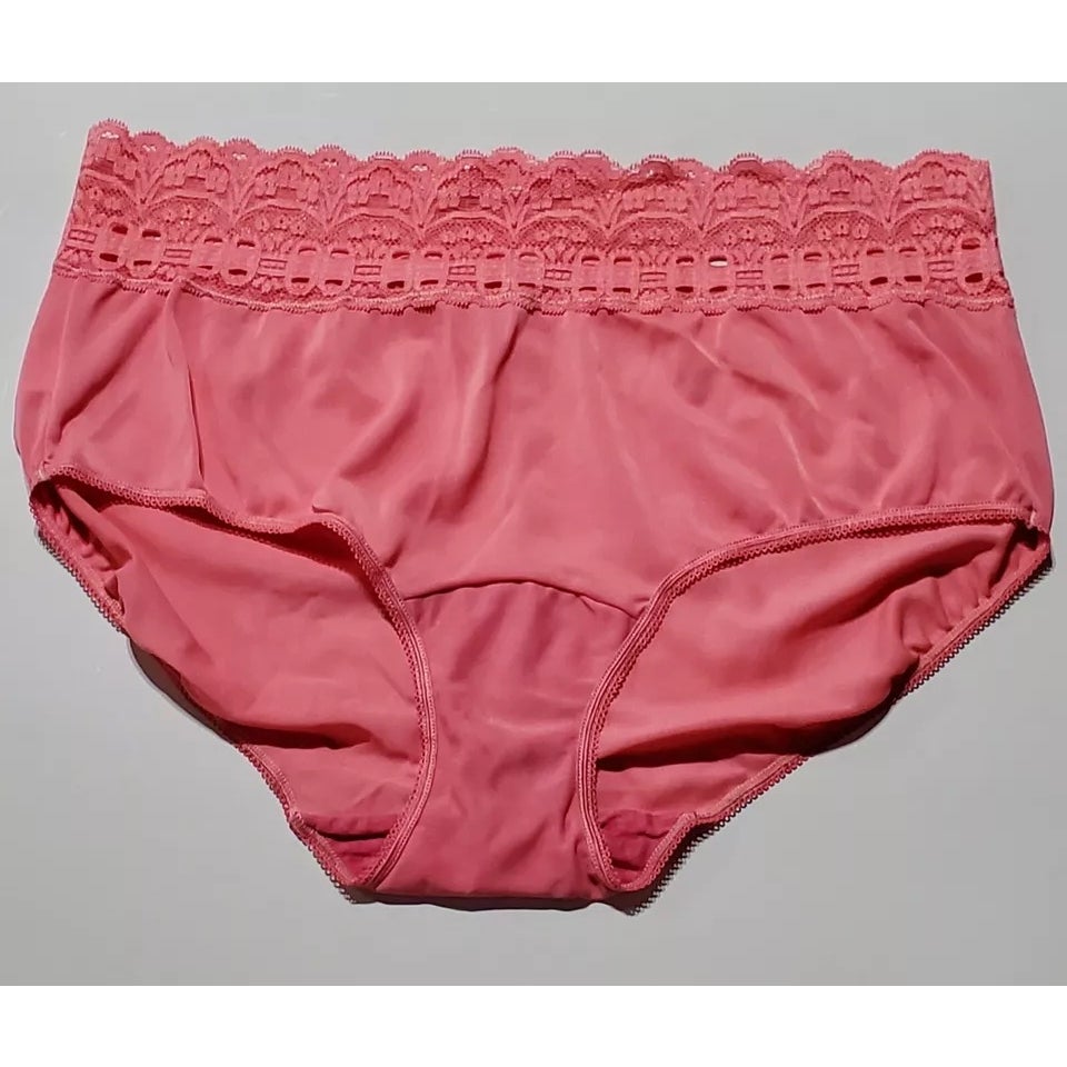 Olga Secret Hug Full Coverage Brief Panty Nylon Silky Icing Pink