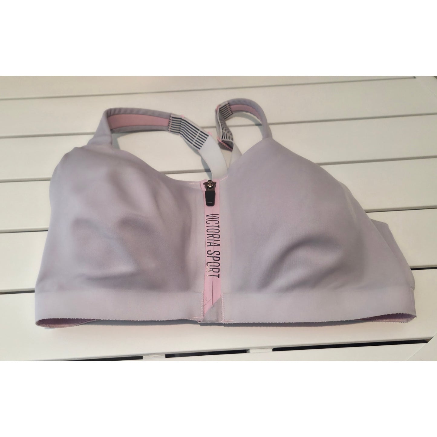 Victoria's Secret Sport Incredible Knockout Ultra Max Bra Gray Pink 34DD
