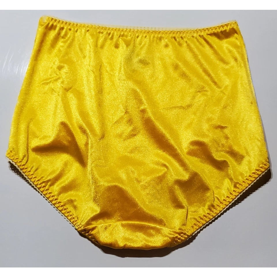 Vanity Fair 40301 Full Coverage Brief Panty Nylon Sun Goddess Yellow White Trim