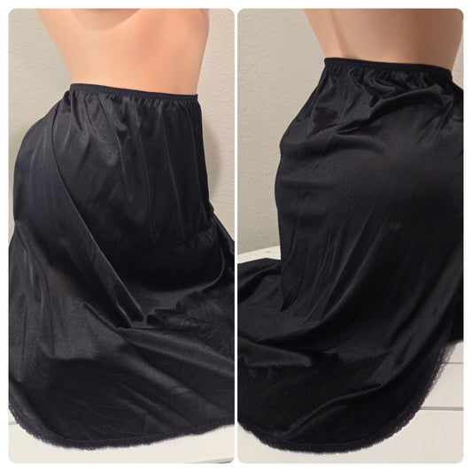 Vassarette Nylon Half Slip Lace Trim Side Slits Black 24" 2XL/46 - Star Vintage & More Star Vintage And More LLC