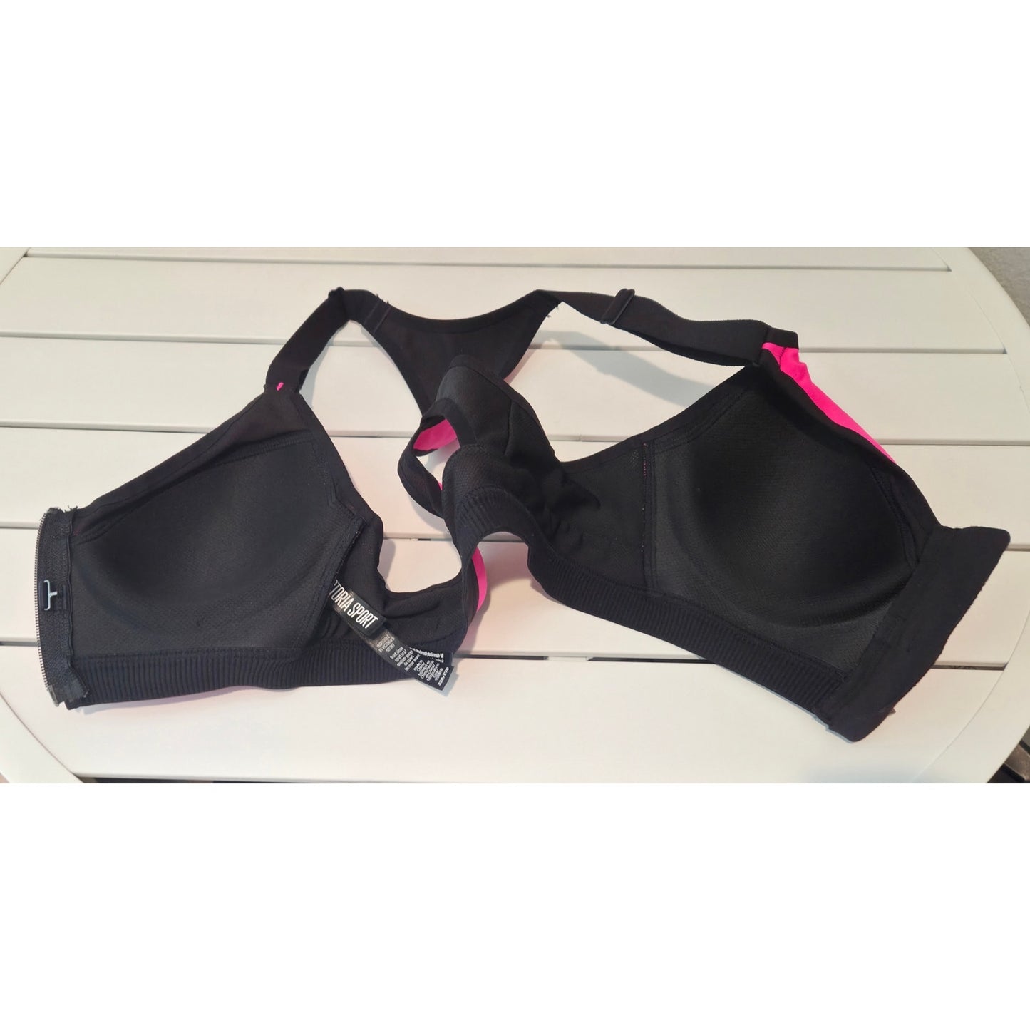 Victoria's Secret Victoria Sport Incredible Front Close Sports Bra Hot Pink 32B