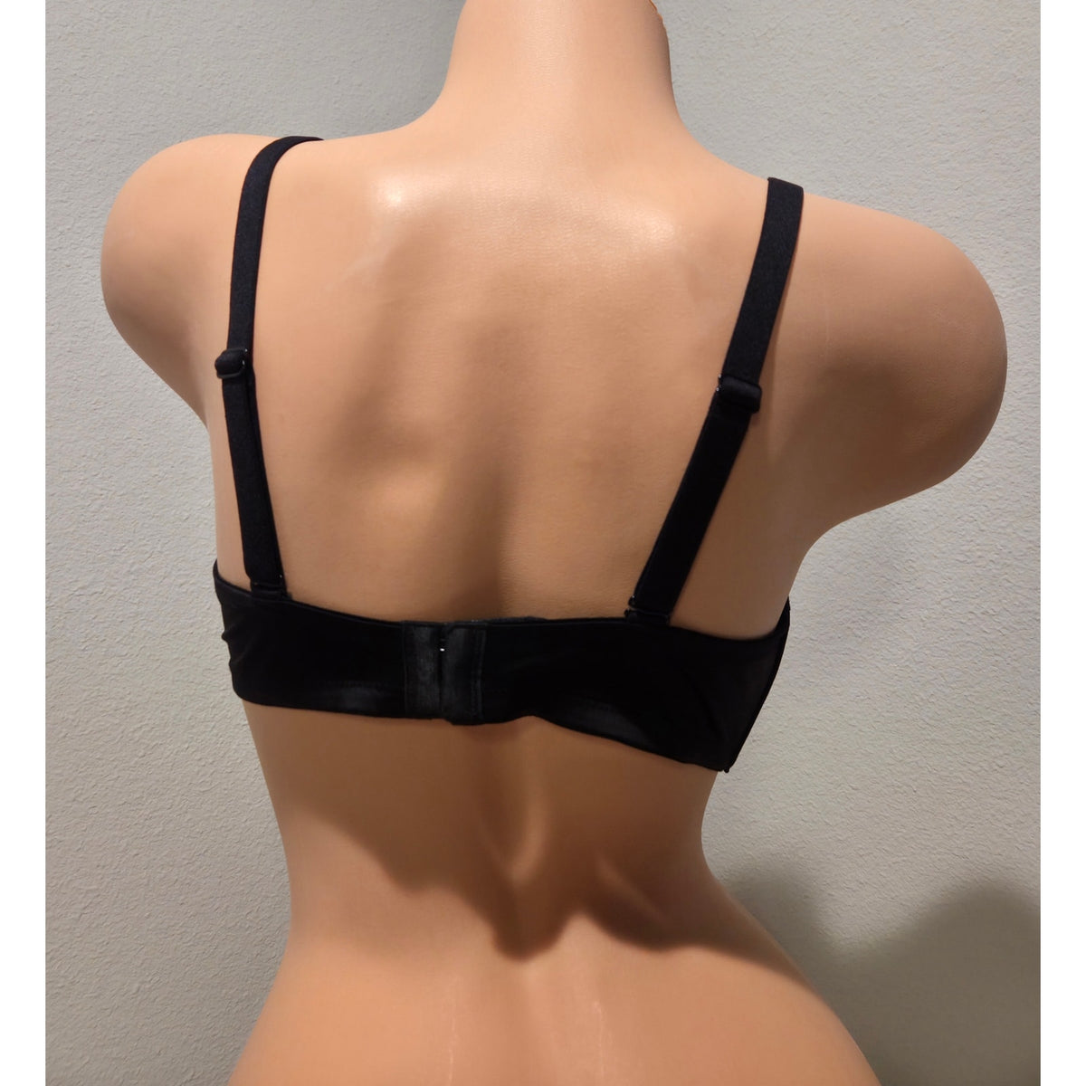 Victoria's Secret PINK Wear Everywhere Wireless Bra Convertible Straps Black 38D