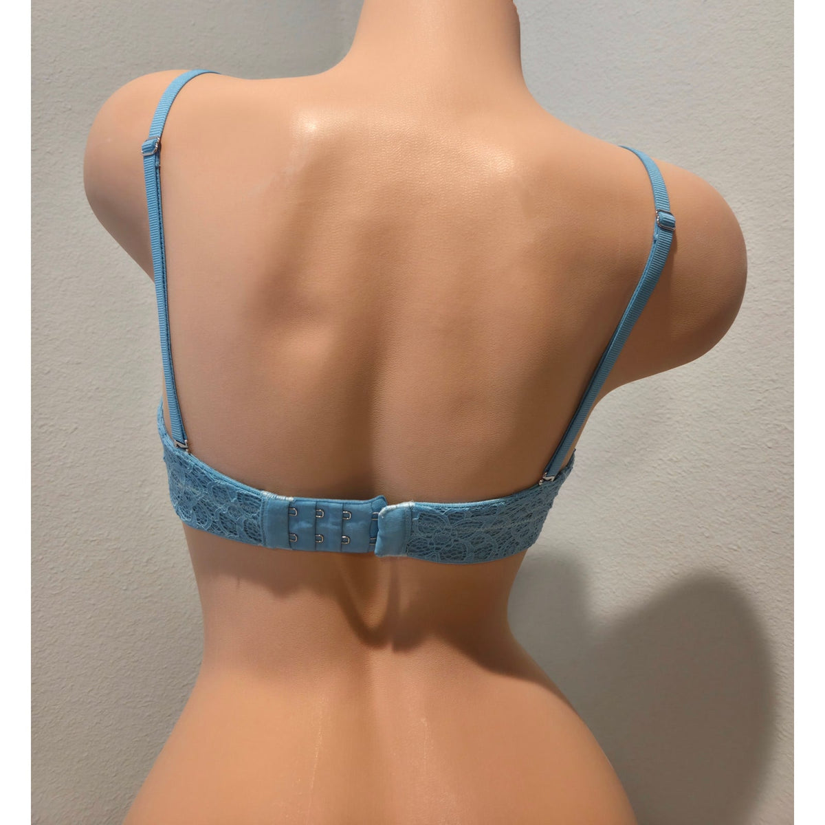 Victoria's Secret Dream Angels Multiway Bra 32C Sky Blue Rhinestone Rare Color