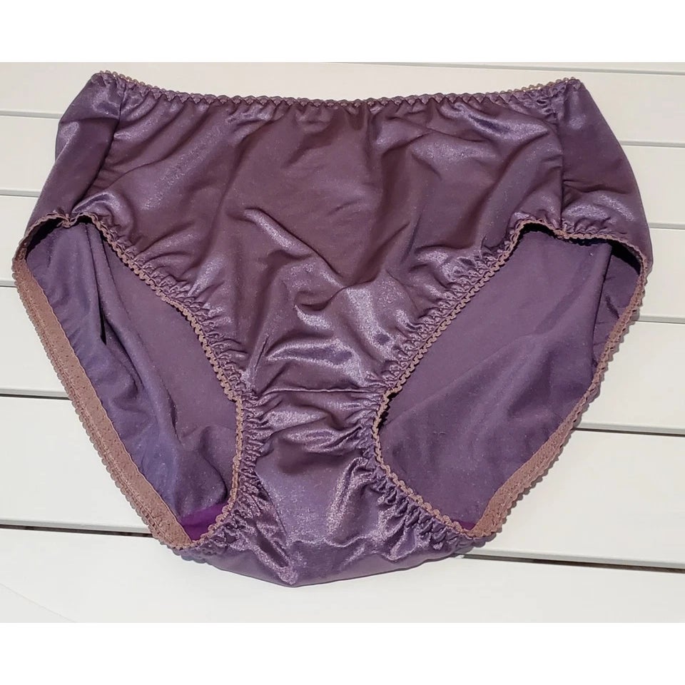 Vanity Fair 48301 Shiny Nylon Satin Stretch Hi Cut Brief Panty Viola Purple 9