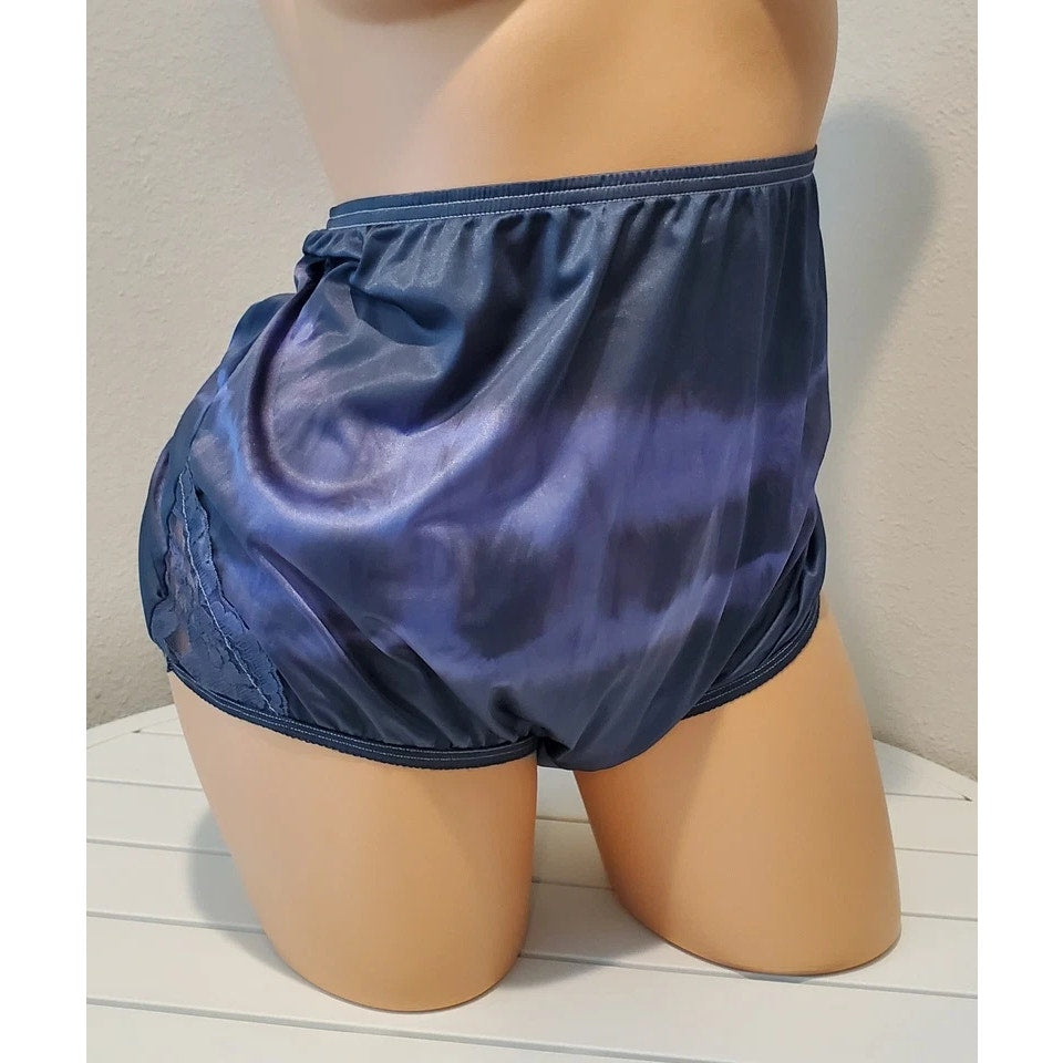 Vanity Fair Lace Nouveau Nylon Full Cut Panty Blue Kiss Rainbow Shift 12/5XL