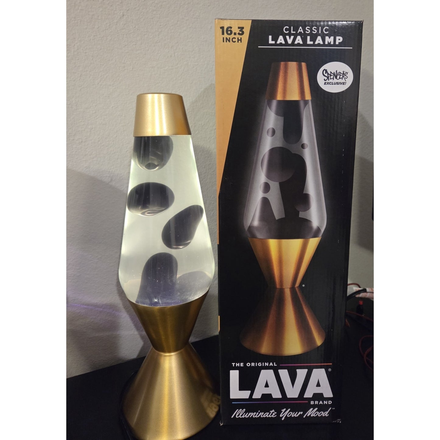 NEW Lava Lamp XL 52 Oz 16.3" Golden Crown Black Lava Clear Liquid Sold Out