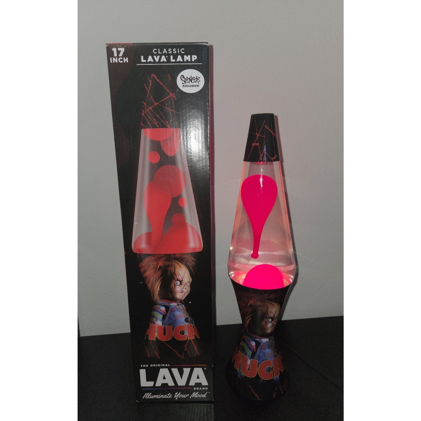 New Lava Lamp Chucky Child's Play 17" Lava 32 Oz Red Wax Clear Liquid Horror