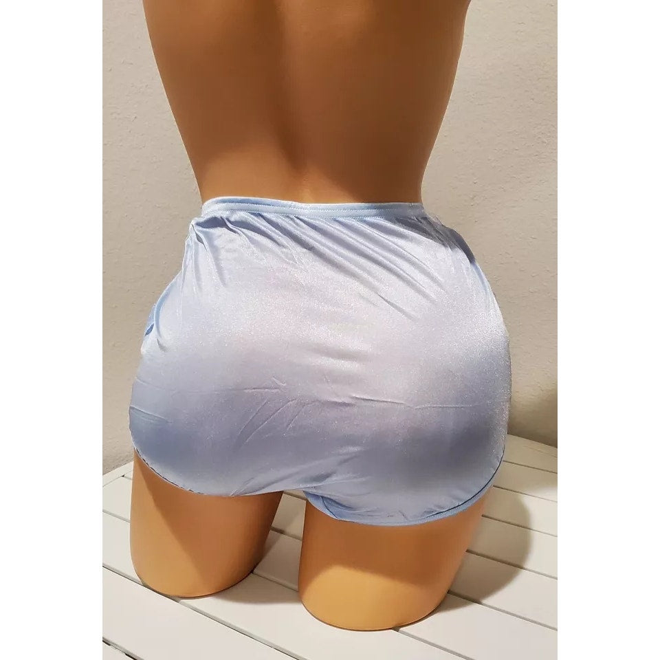 Vanity Fair Lace Nouveau Nylon Full Cut Panty Lace Shiny Iceberg Blue