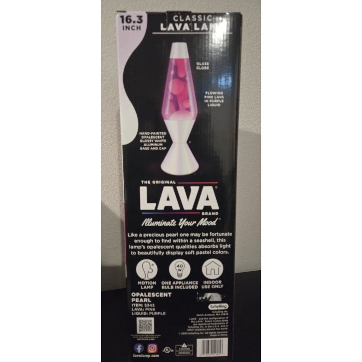 NEW Lava Lamp XL 52 Oz 16.3 In Opalescent Pearl Pink Purple Rare Color