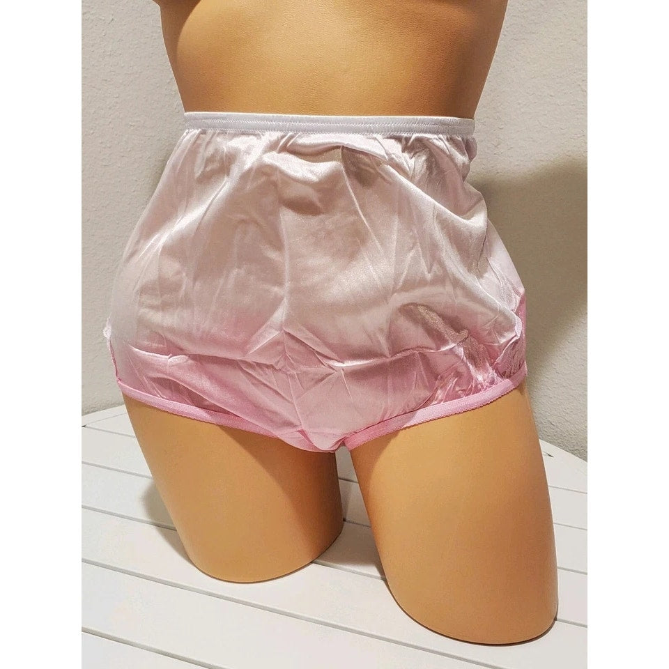 Vanity Fair Lace Nouveau Nylon Full Cut Panty 2 Tone LACE Pink Princess 7/L