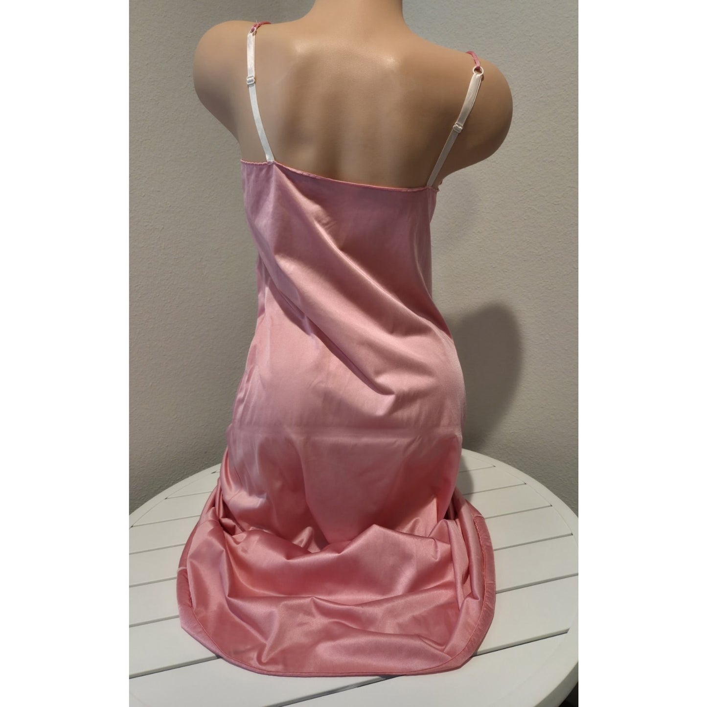 Vanity Fair 10-717 Vintage Nylon Full Slip Dress Made in USA Pink 34 32/40