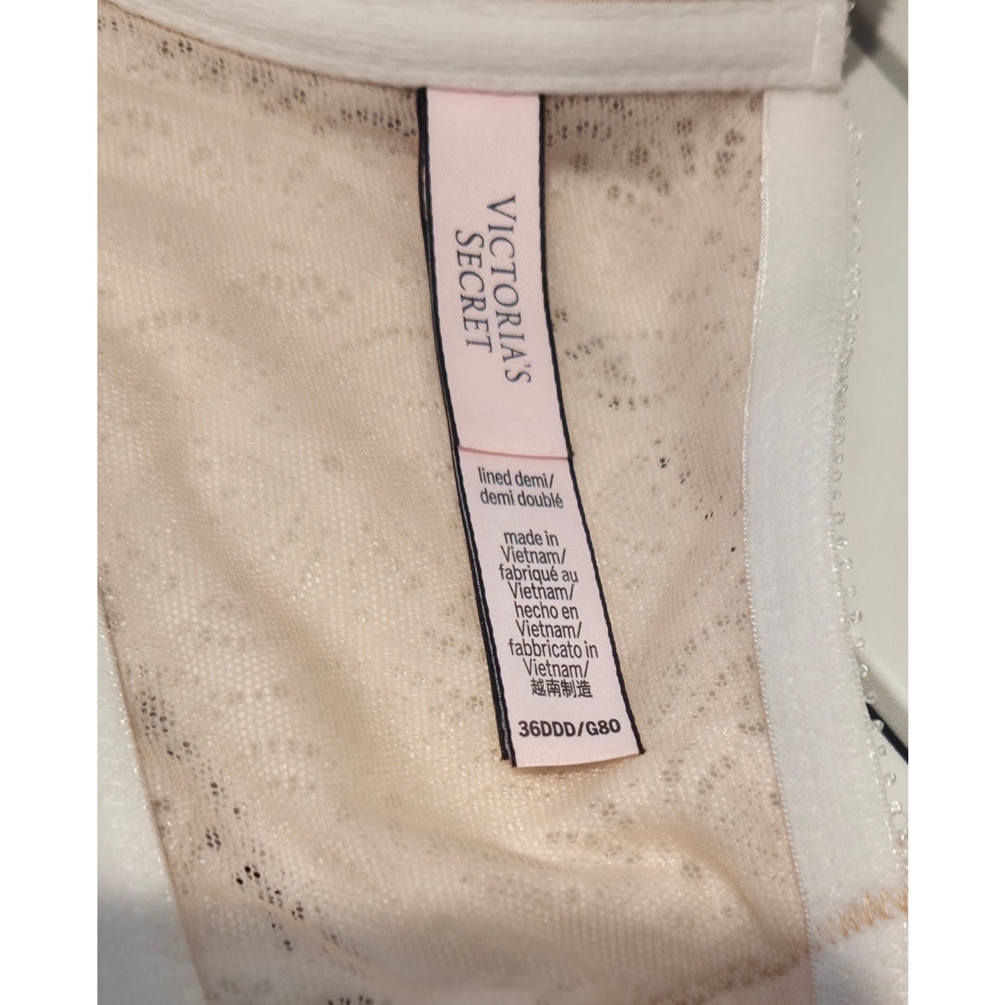Victoria's Secret Dream Angels Vintage Lace Demi Bra Racerback Beige 36DDD