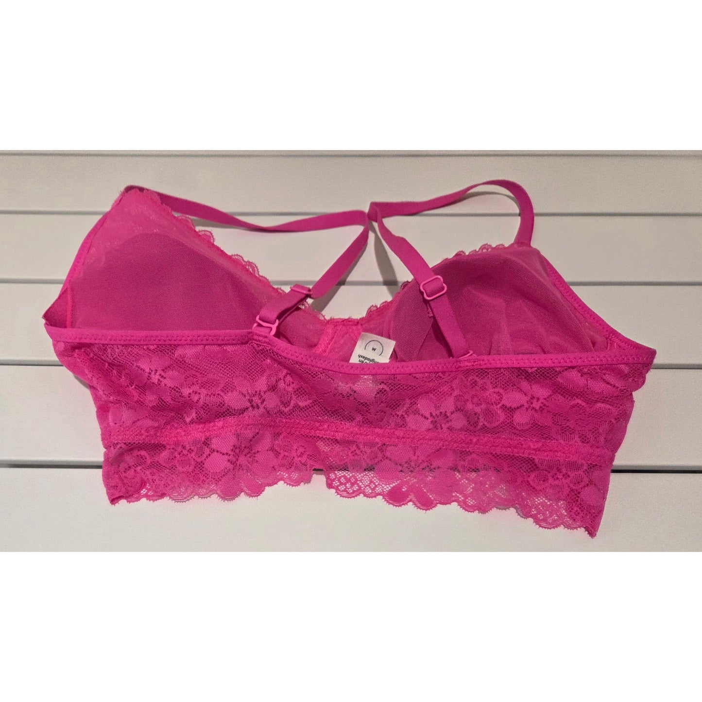 No Boundaries Floral Lace Bralette Lounge Bra Wireless Hot Pink Size M