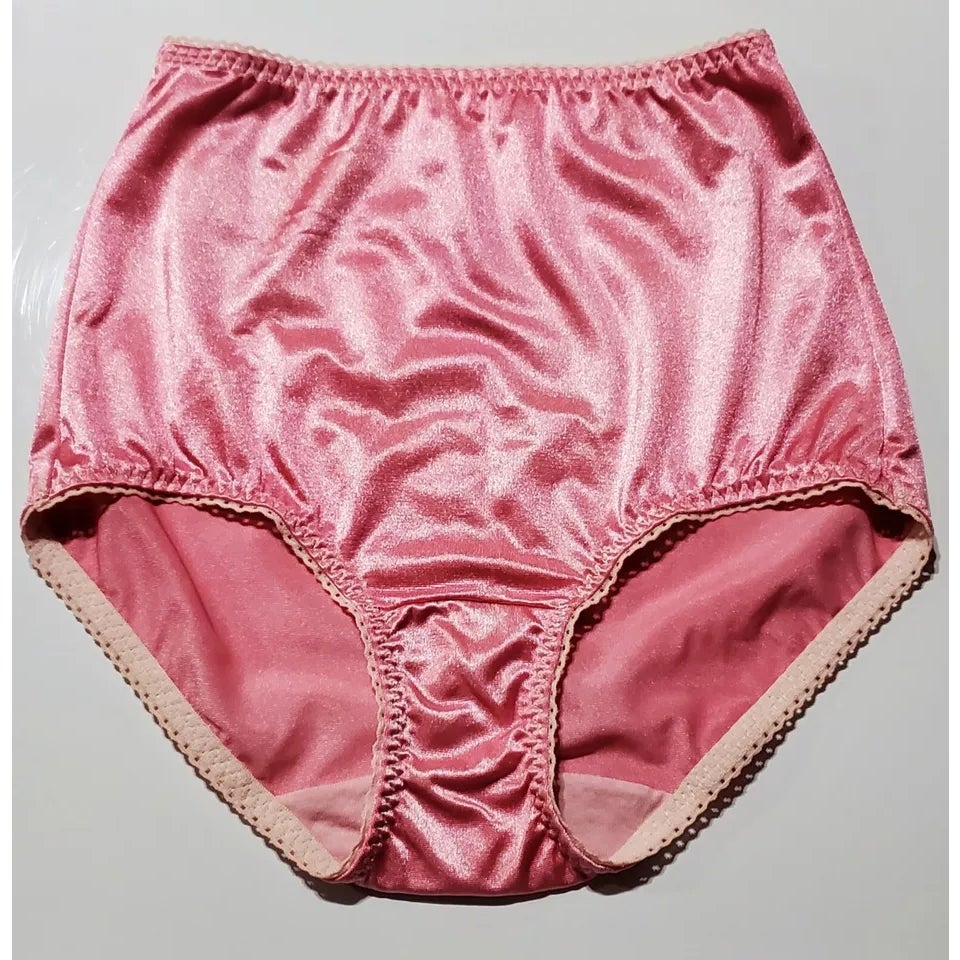 Vanity Fair 40301 Full Coverage Brief Panty Shiny Nylon Baby Doll Pink