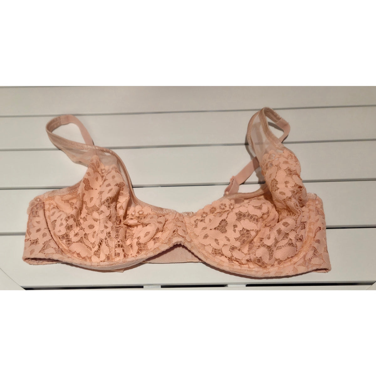 Victoria's Secret Body By Victoria Unlined Demi Bra Floral Lace Peach Pink 36DD