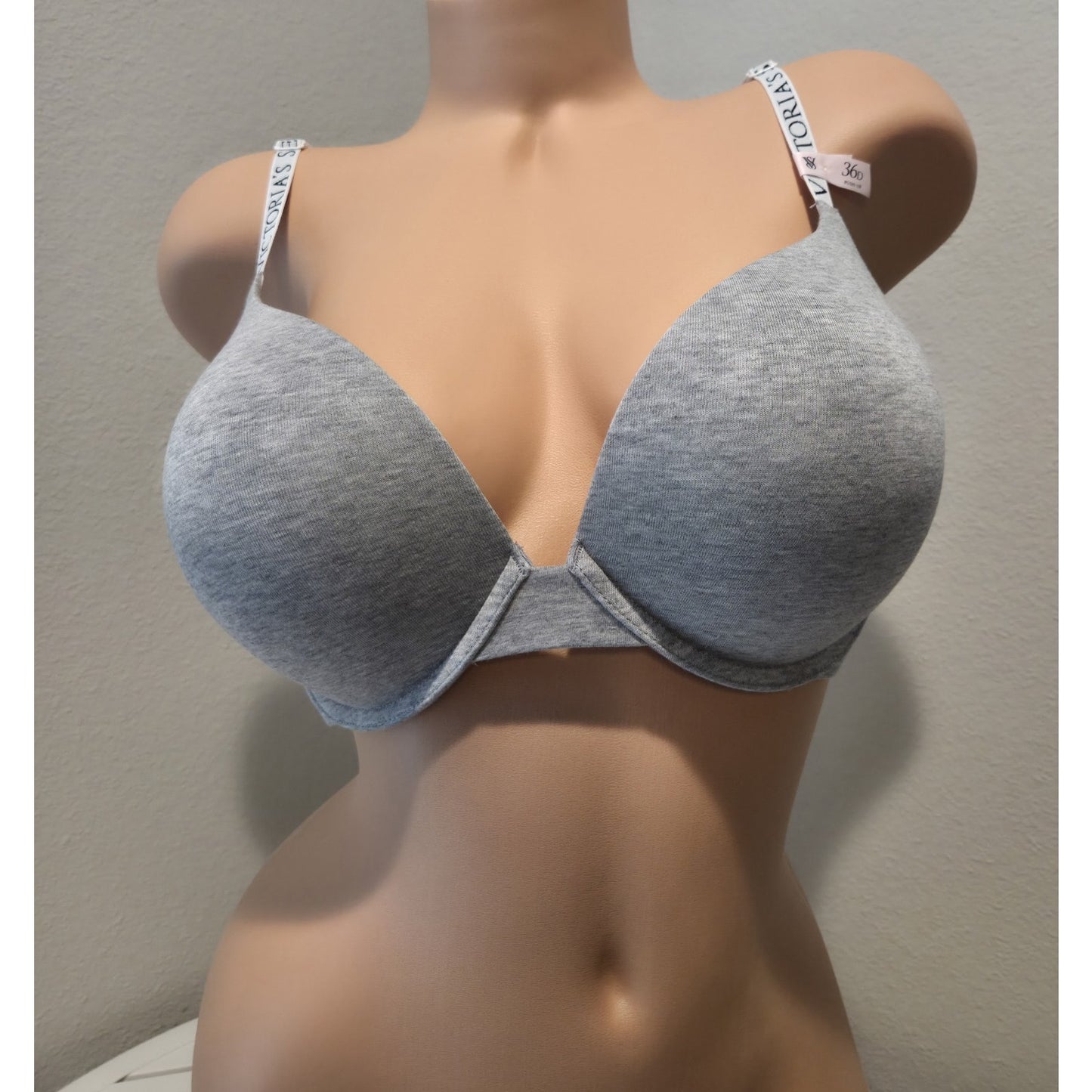Victoria's Secret Bombshell T-Shirt Plunge Push-Up Bra Add 2 Cups Gray 36D