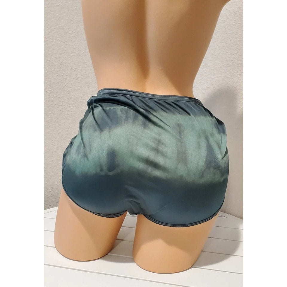 Vanity Fair Lace Nouveau Nylon Full Cut Panty Cyclone Green Rainbow Shift 6/M