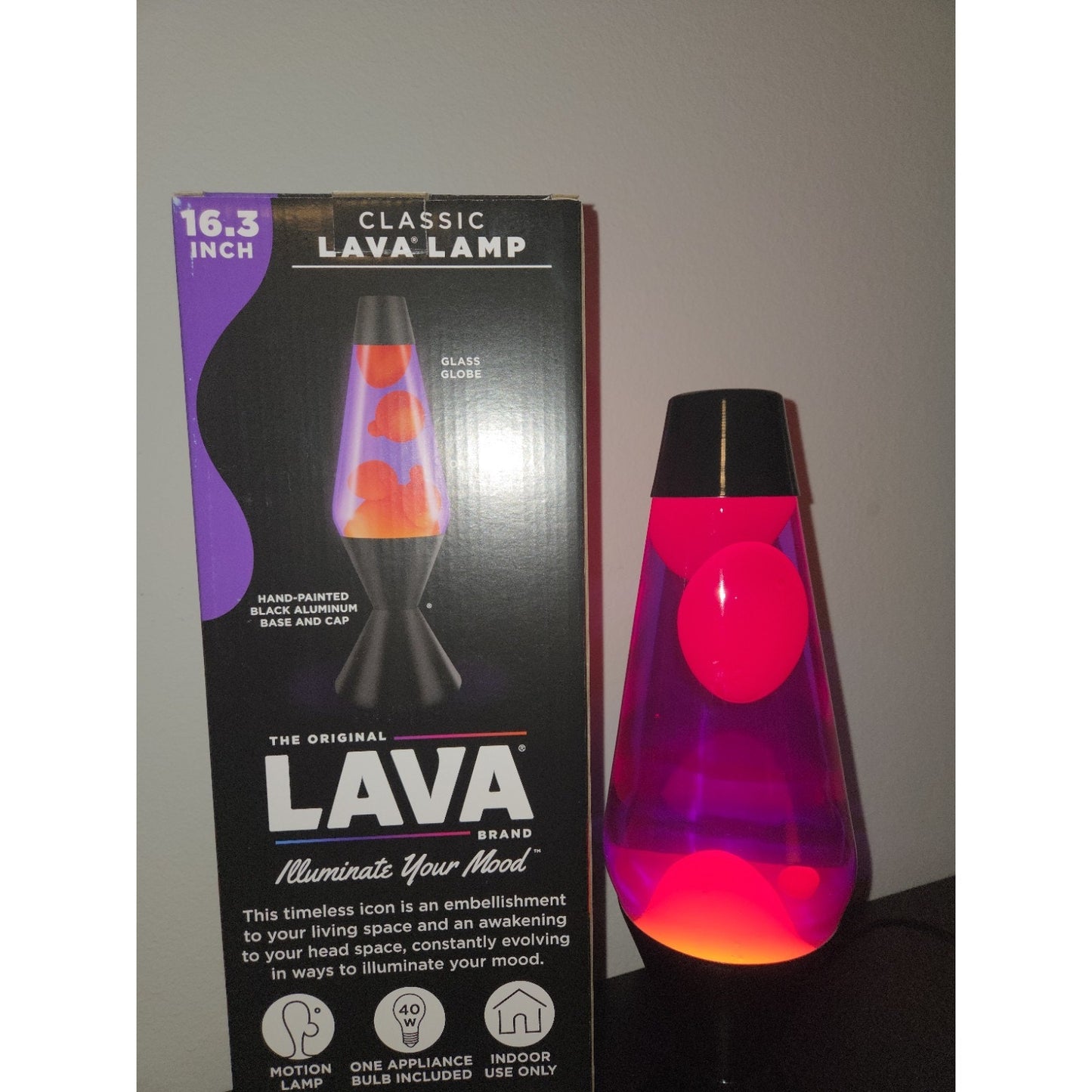 NEW Lava Lamp XL 52 Oz 16.3" Black Base Magma SOLD OUT Rare