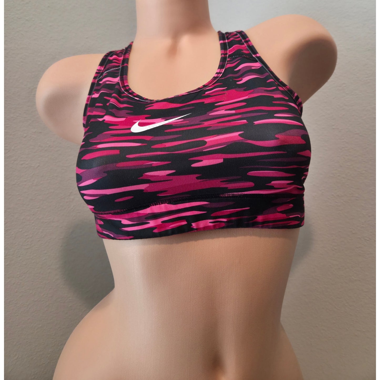Nike Dri-FIT Polyester Racerback Sports Bra Moisture Wicking Pink Geo Print Sz M