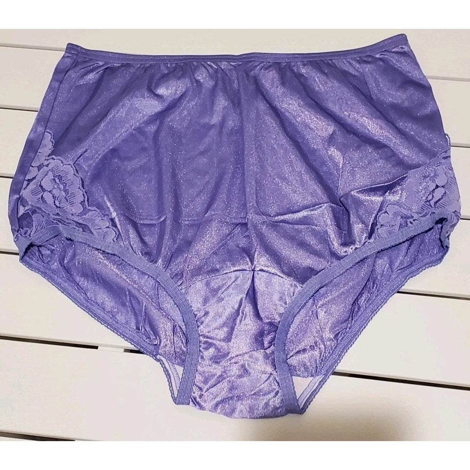 Vanity Fair Lace Nouveau Nylon Full Cut Panty Lace Shiny Purple Magic