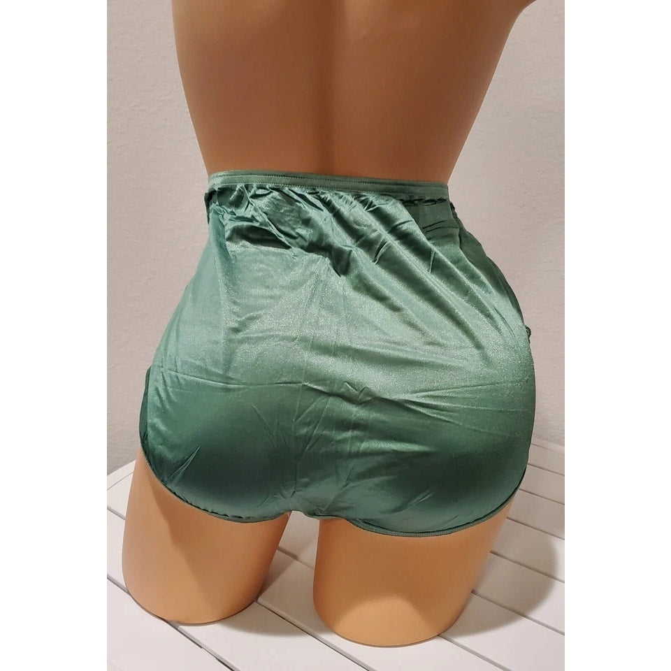 Vanity Fair Lace Nouveau Nylon Full Cut Panty Lace Shiny Green Shamrock 7/L - Star Vintage & More