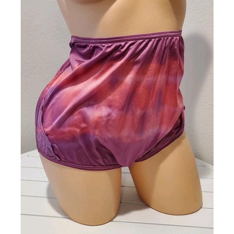 Vanity Fair Lace Nouveau Nylon Full Cut Panty Shiny Rainbow Shift Purple Blitz