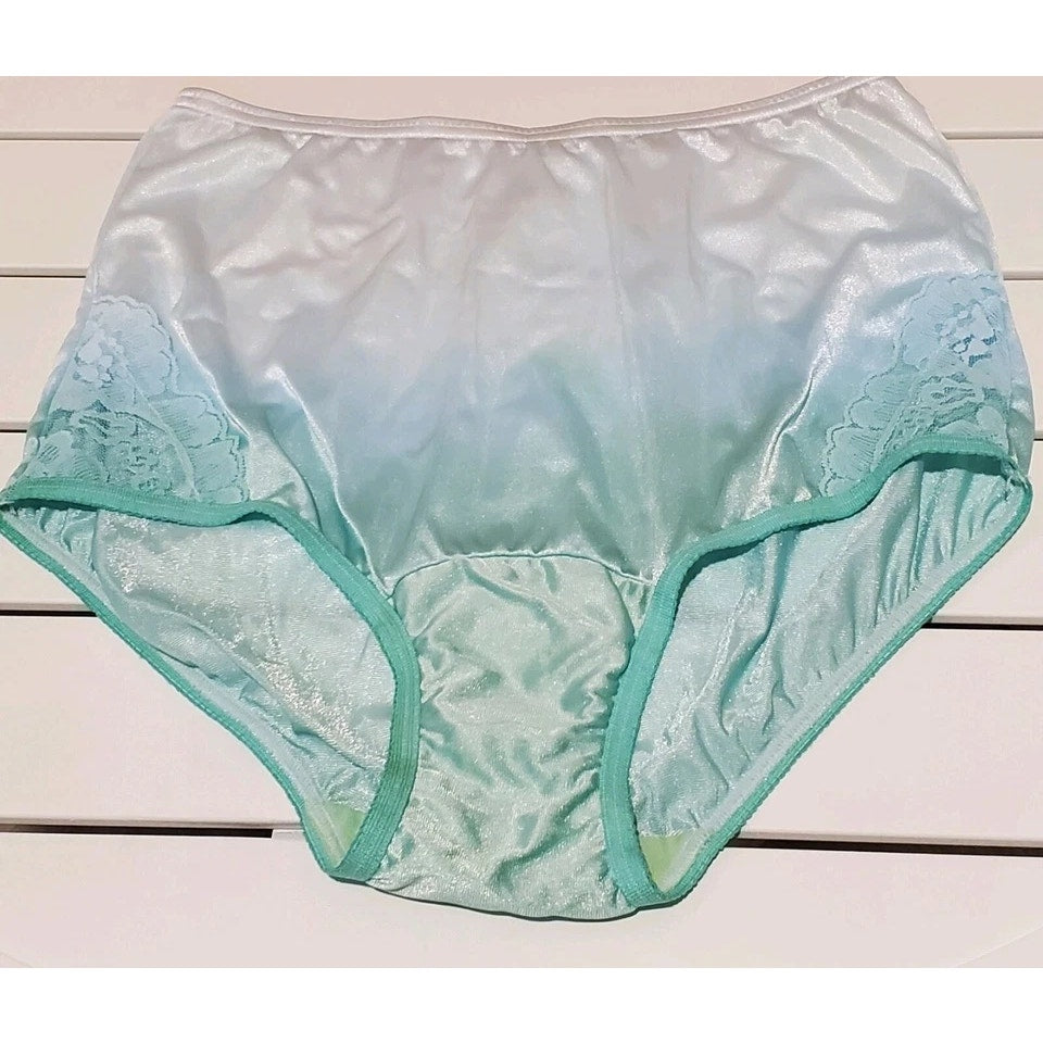 Vanity Fair Lace Nouveau Nylon Full Cut Panty Lace Shiny Misty Green Ombre 5/S