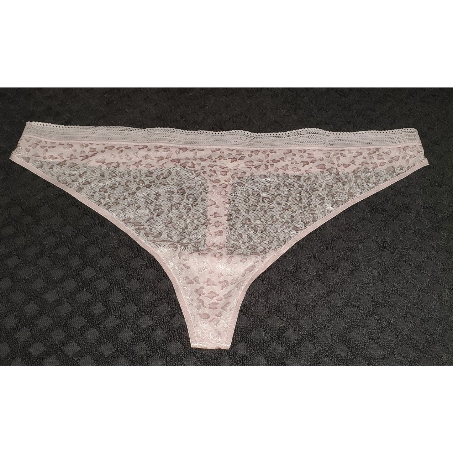 Secret Treasures Satin Stretch Thong Panty Shiny Lace Leopard Print Pink 10/3XL