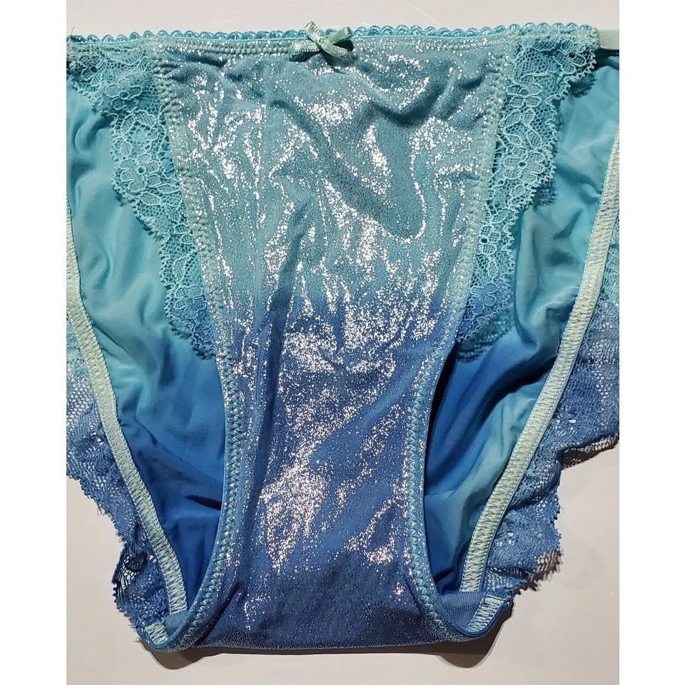 Victoria's Secret Dream Angels String Bikini Panty Ombre Cold As Ice Blue XS - Star Vintage & More