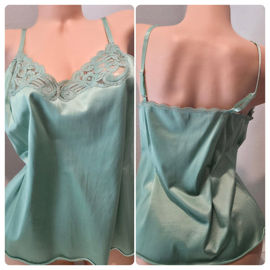 Vanity Fair Vintage Antron III Nylon Camisole Floral Lace Made in USA Green 36 Star Vintage And More LLC