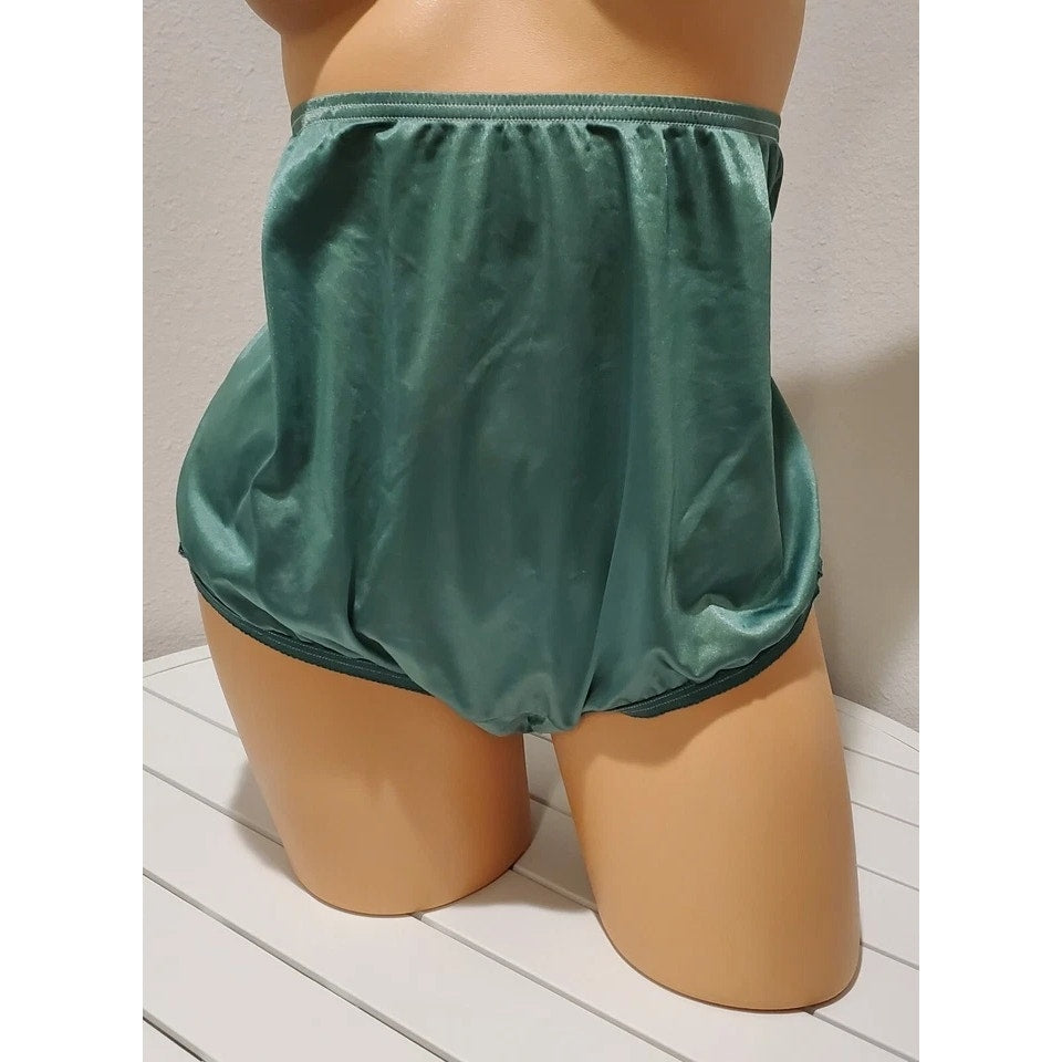 Vanity Fair Lace Nouveau Nylon Full Cut Panty Lace Shiny Forest Green