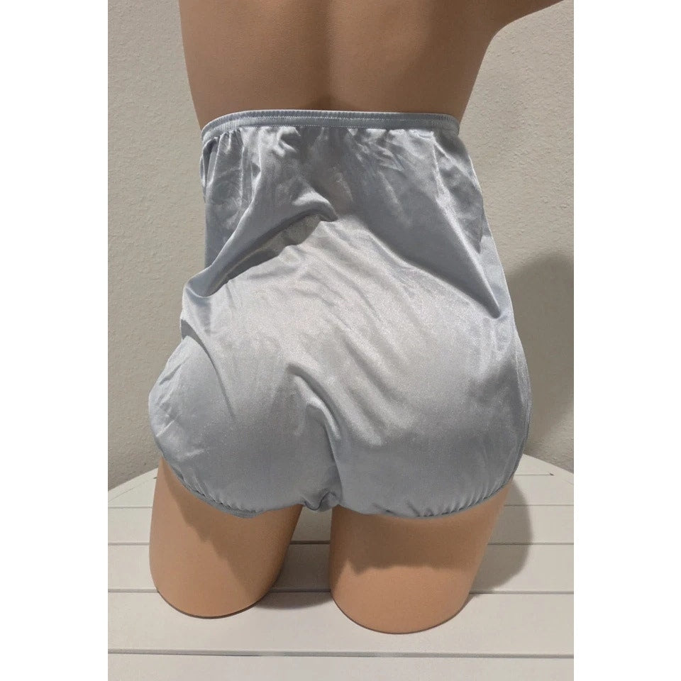 Vanity Fair Lace Nouveau Nylon Full Cut Panty Lace Shiny Starlit Silver 10/3XL