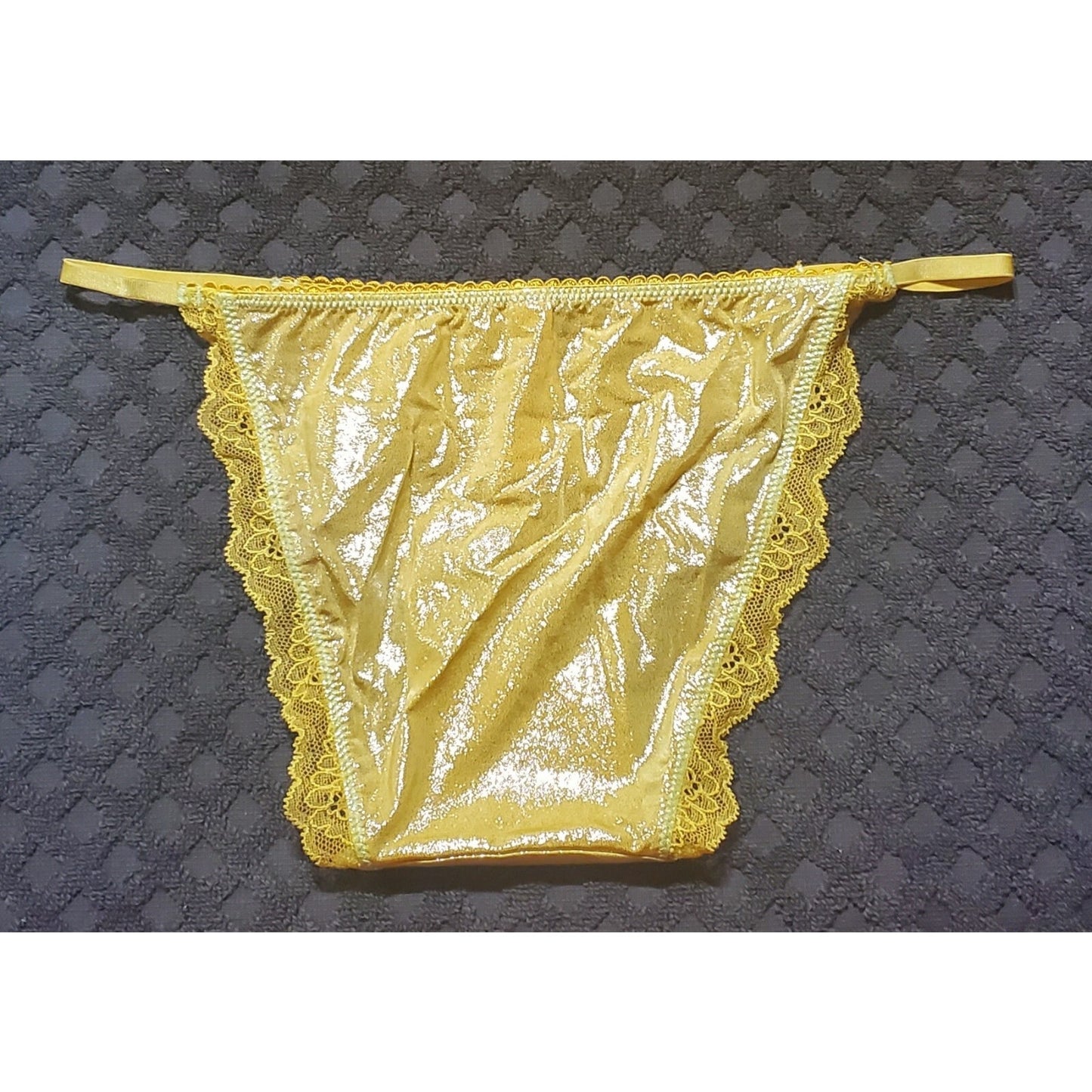 Victoria's Secret Dream Angels Bra String Bikini Set Shiny 36DD 6/M Very YELLOW