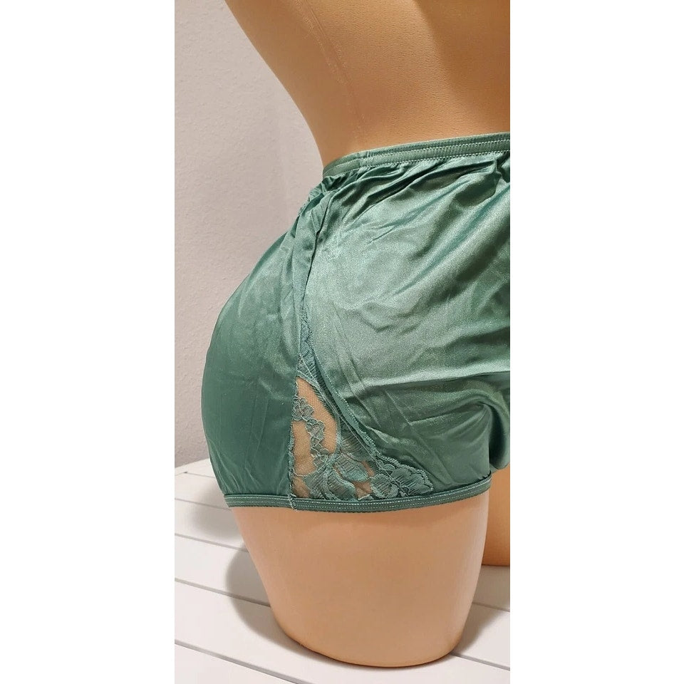 Vanity Fair Lace Nouveau Nylon Full Cut Panty Lace Shiny Green Shamrock 7/L - Star Vintage & More