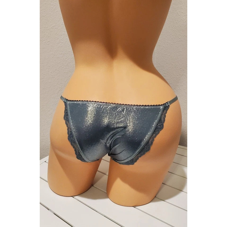 Victoria's Secret Dream Angels String Bikini Panty Shiny Lace Silver Platinum XS