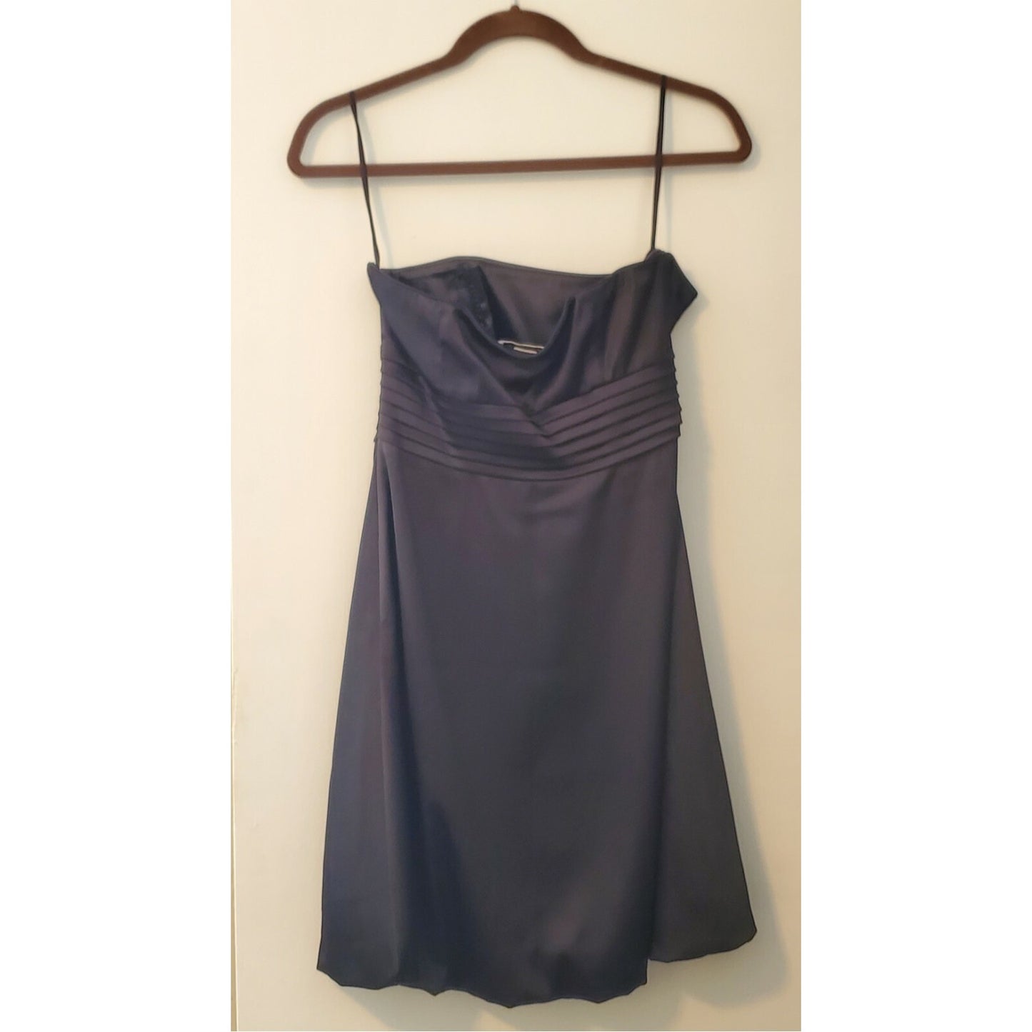 White House Black Market Strapless Pleated Knee-Length Dress Black Size 4