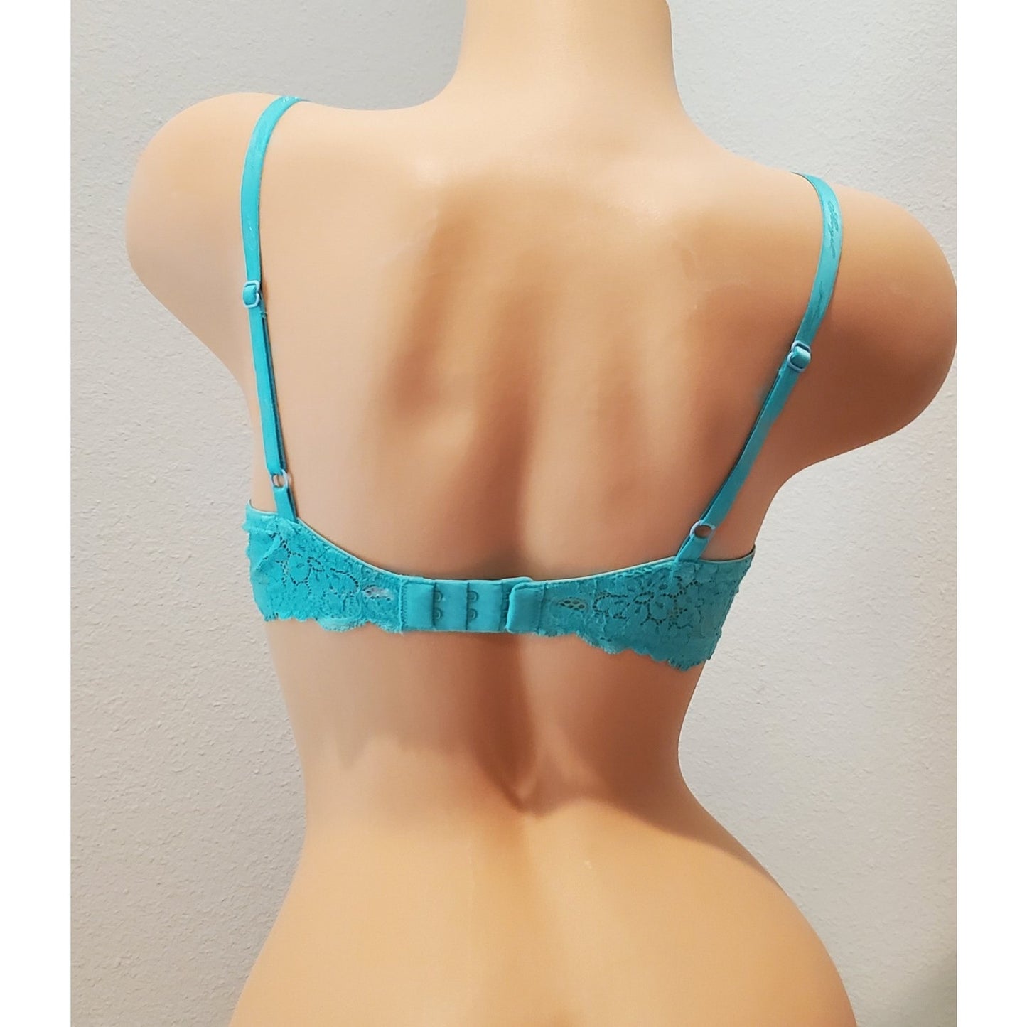 Victoria's Secret Angels Edition Vintage Nylon Blend Push Up Bra Floral Blue 36C
