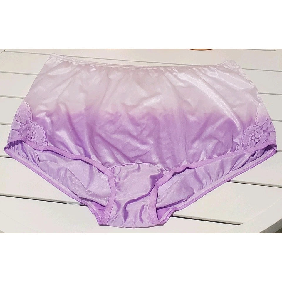 Vanity Fair Lace Nouveau Nylon Full Cut Panty Lace Shiny Static Electric Purple