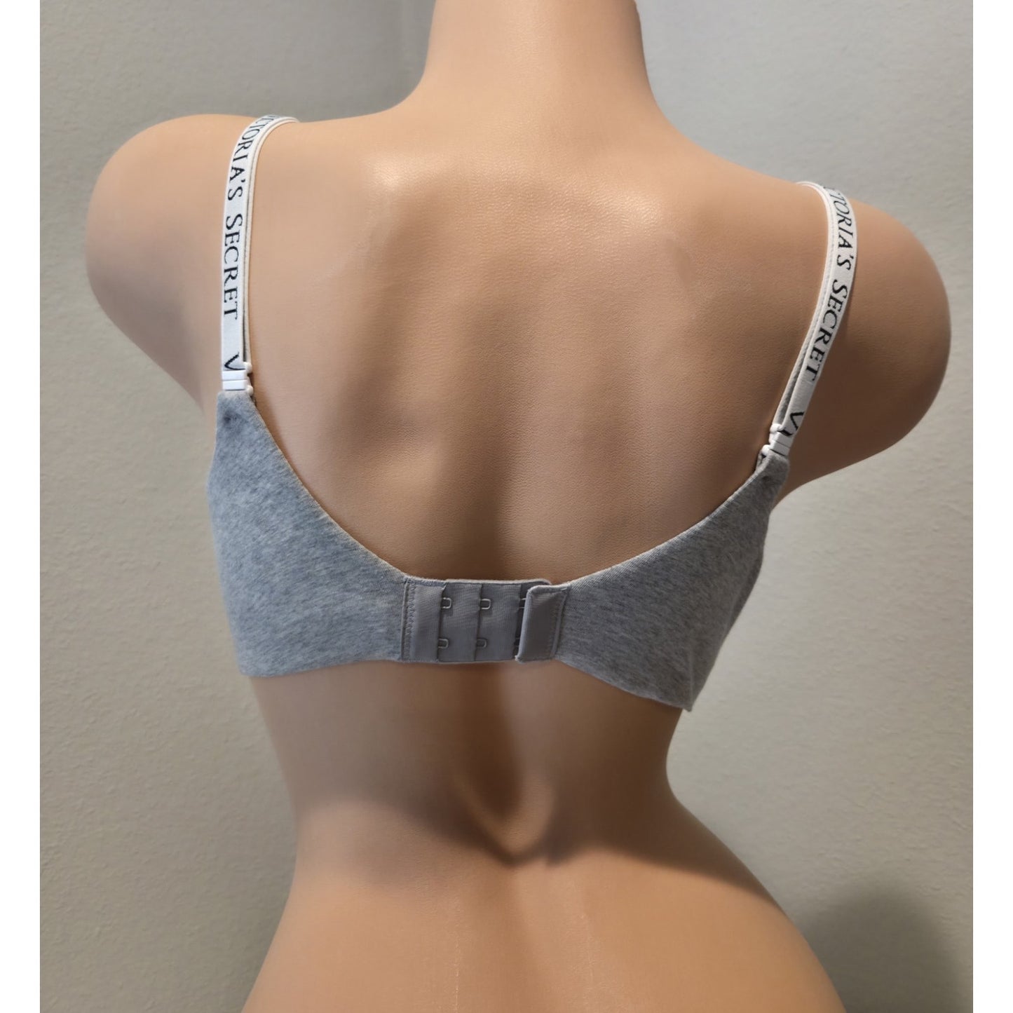 Victoria's Secret Bombshell T-Shirt Plunge Push-Up Bra Add 2 Cups Gray 36D