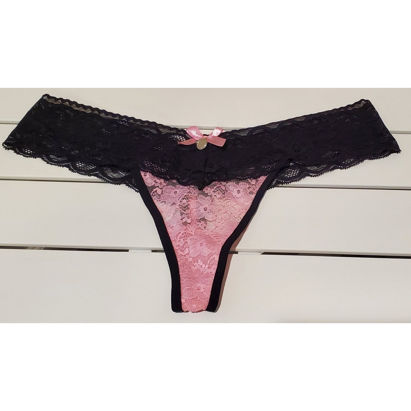 Vivly Bodas Semi Sheer Lace Thong Panty Pink Black 7/L