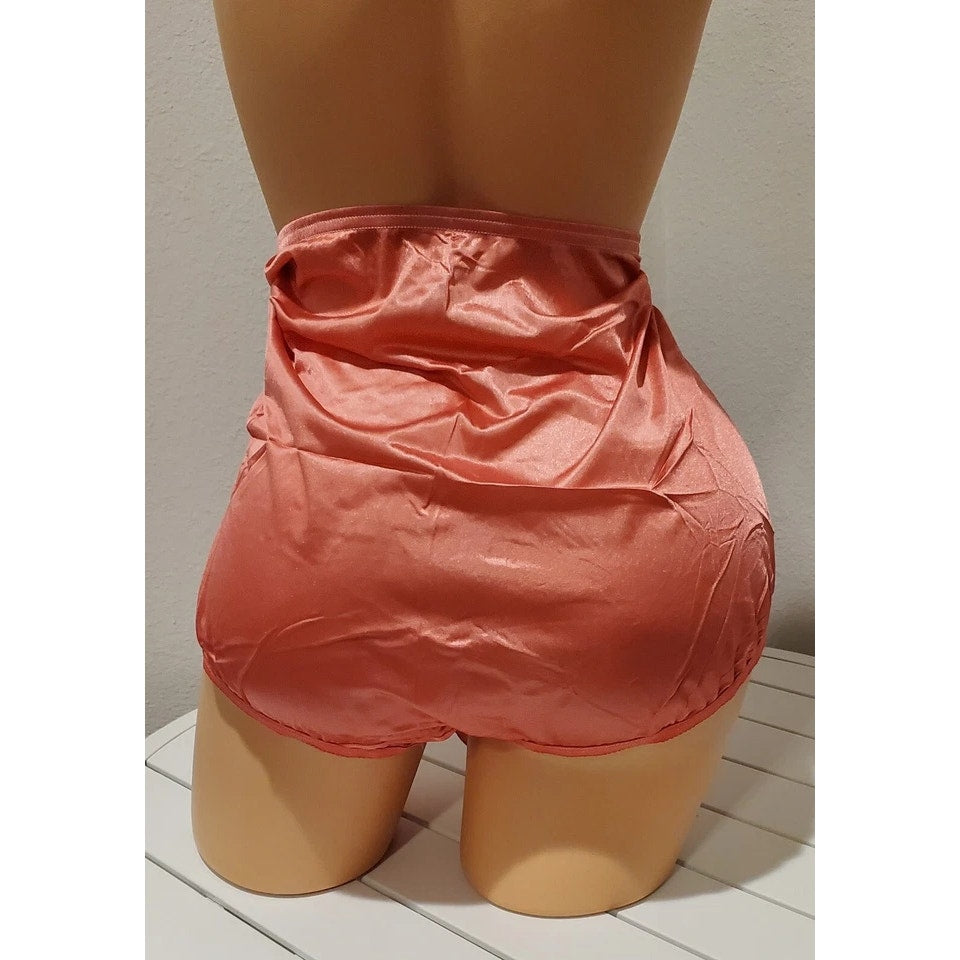 Vanity Fair Lace Nouveau Nylon Full Cut Panty Lace Shiny Cranberry Pink 10/3XL
