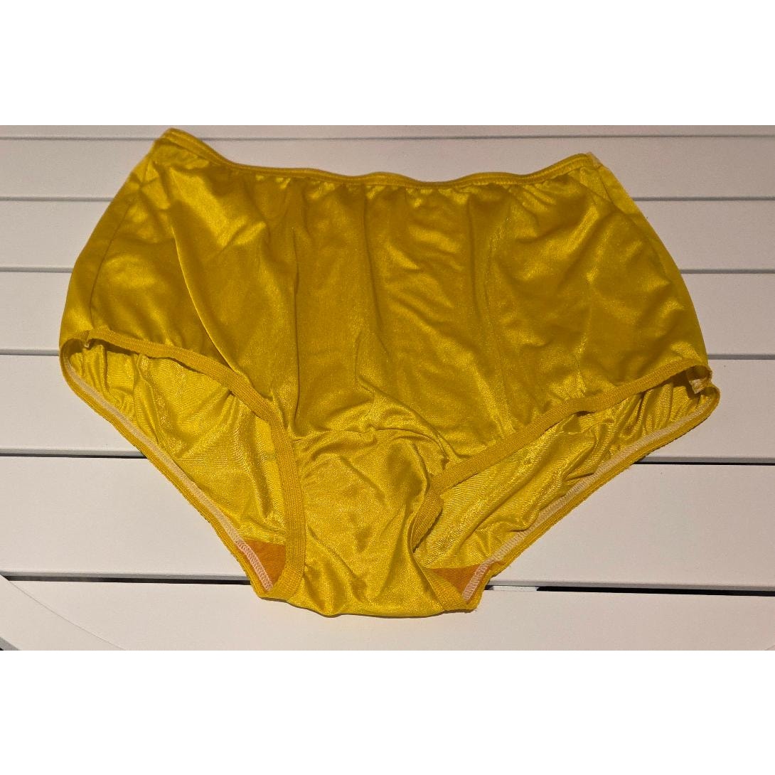 Vanity Fair Ravissant Nylon Full Cut Brief Panty Shiny Satin Bold Gold