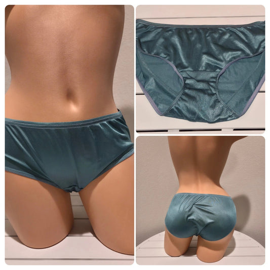 Shadowline 11032 Bikini Panty Shiny Nylon Full Cut Silky Evergreen Green 6/M Star Vintage And More LLC