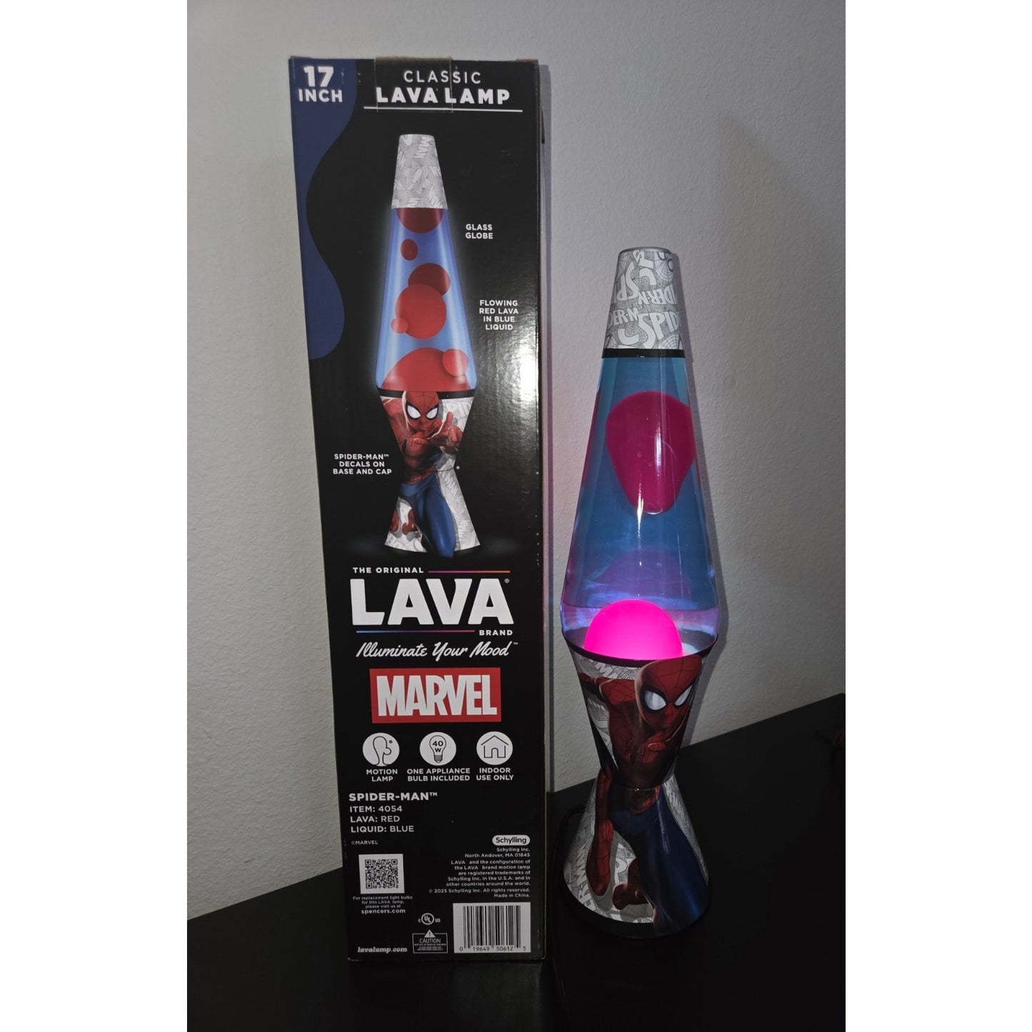 New Lava Lamp Marvel Spider-Man 17" Red Lava Blue Liquid 32 Oz Licensed