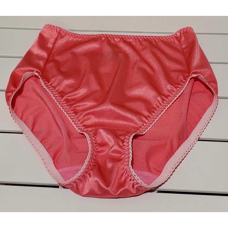 Vanity Fair 48301 Nylon Stretch Hi Cut Brief Panty Mystic Pink White Trim 9/2XL
