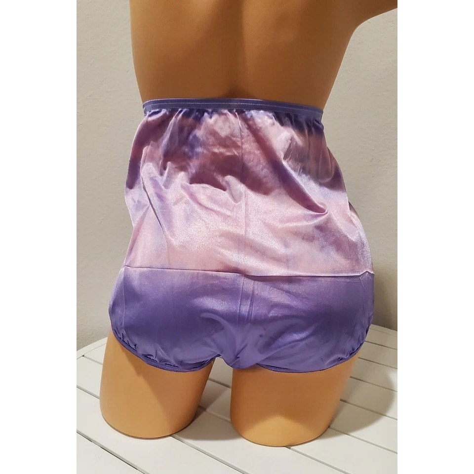 Vanity Fair Lace Nouveau Nylon Full Cut Panty Lace Cake Pop Rainbow Shift 10/3XL