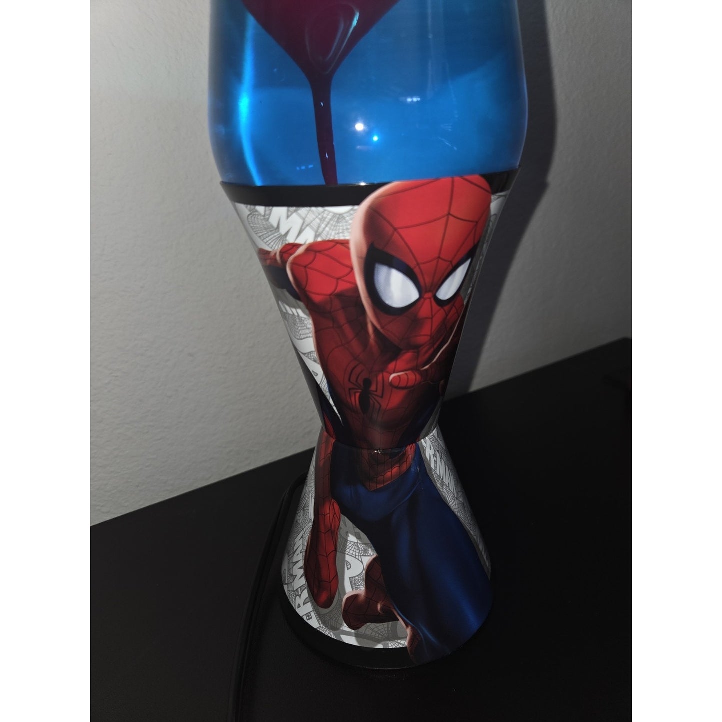 New Lava Lamp Marvel Spider-Man 17" Red Lava Blue Liquid 32 Oz Licensed