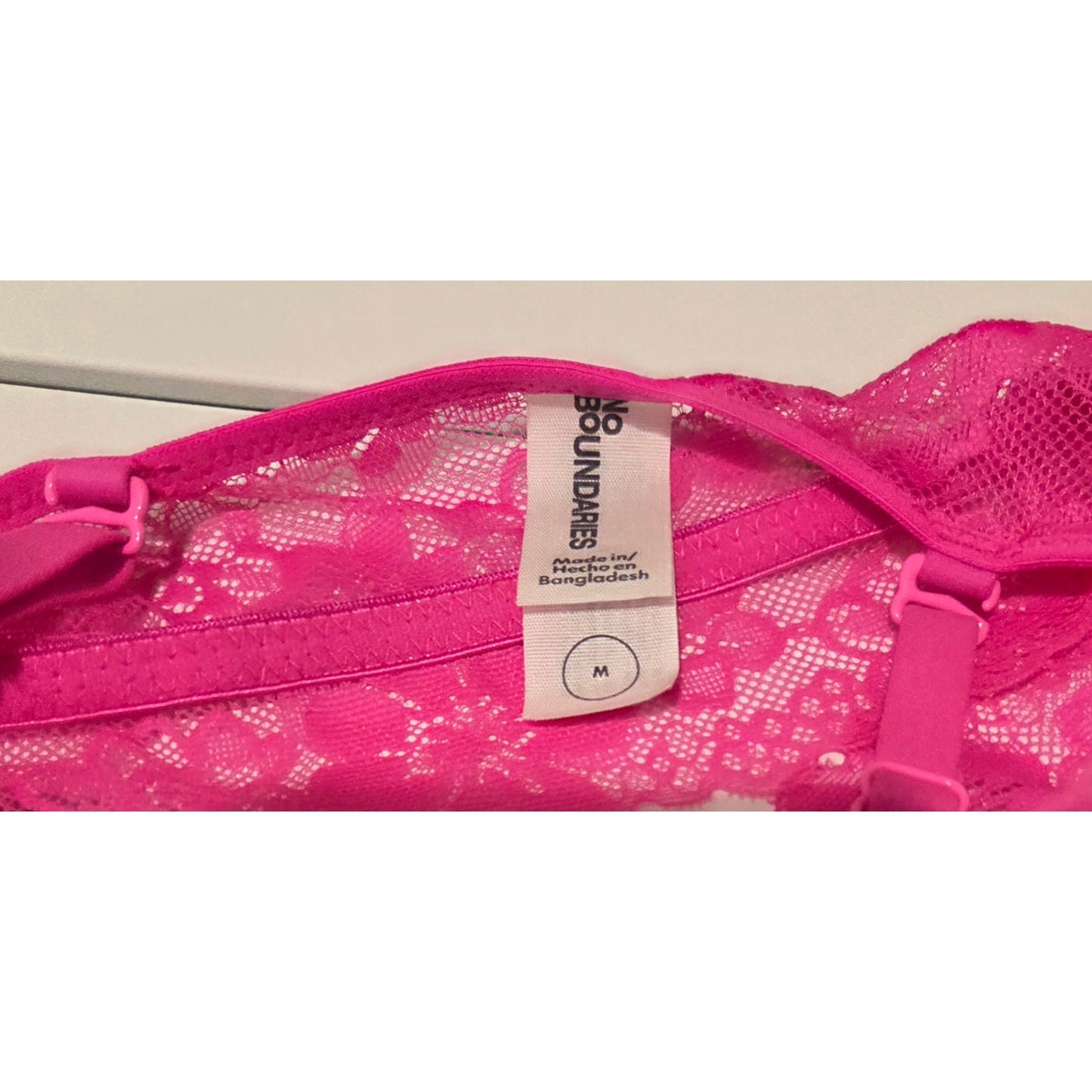 No Boundaries Floral Lace Bralette Lounge Bra Wireless Hot Pink Size M