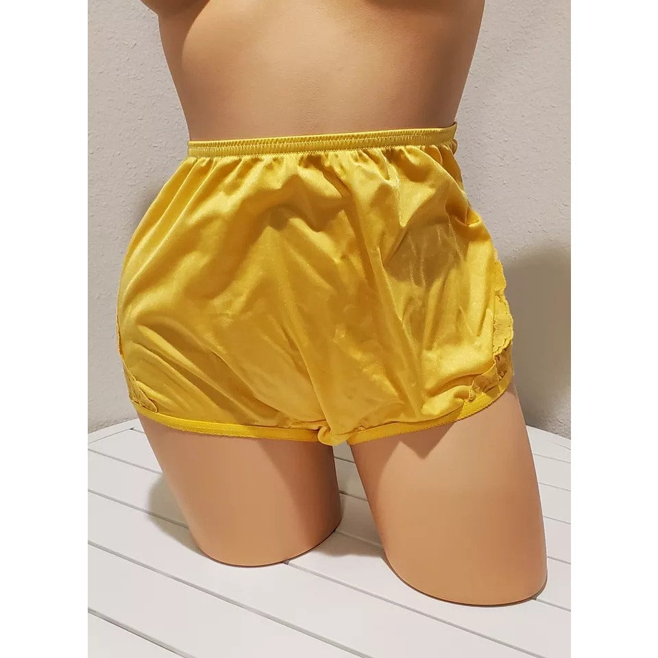 Vanity Fair Lace Nouveau Nylon Full Cut Panty Lace Shiny Tulip Yellow