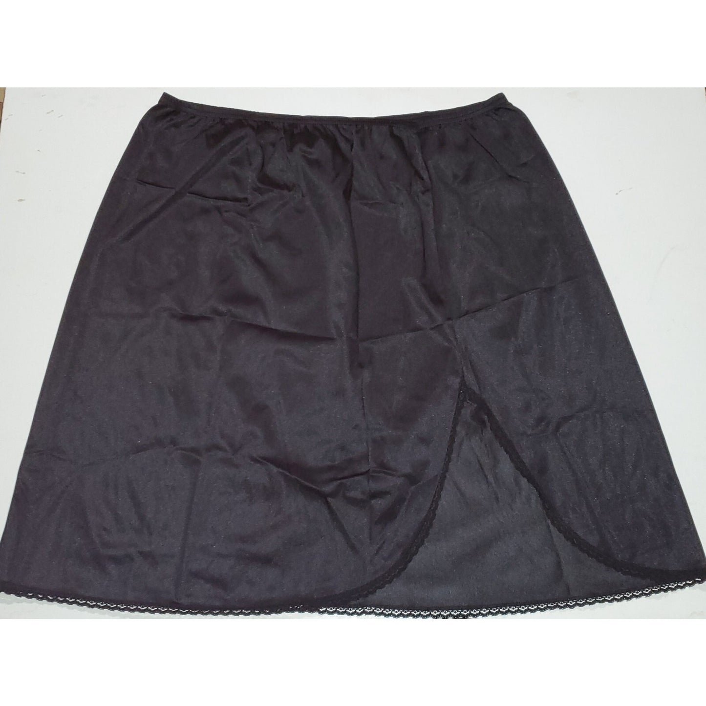 Cabernet Vintage Nylon Half Slip Knee Length Lace Trim Black Women's L